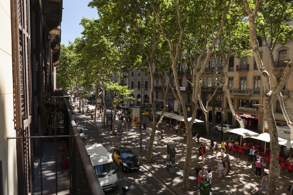 Ramblas Apartments Barcelona Exteriör bild